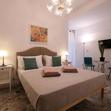 Cavour & Savoia Hotel Бари Екстериор снимка