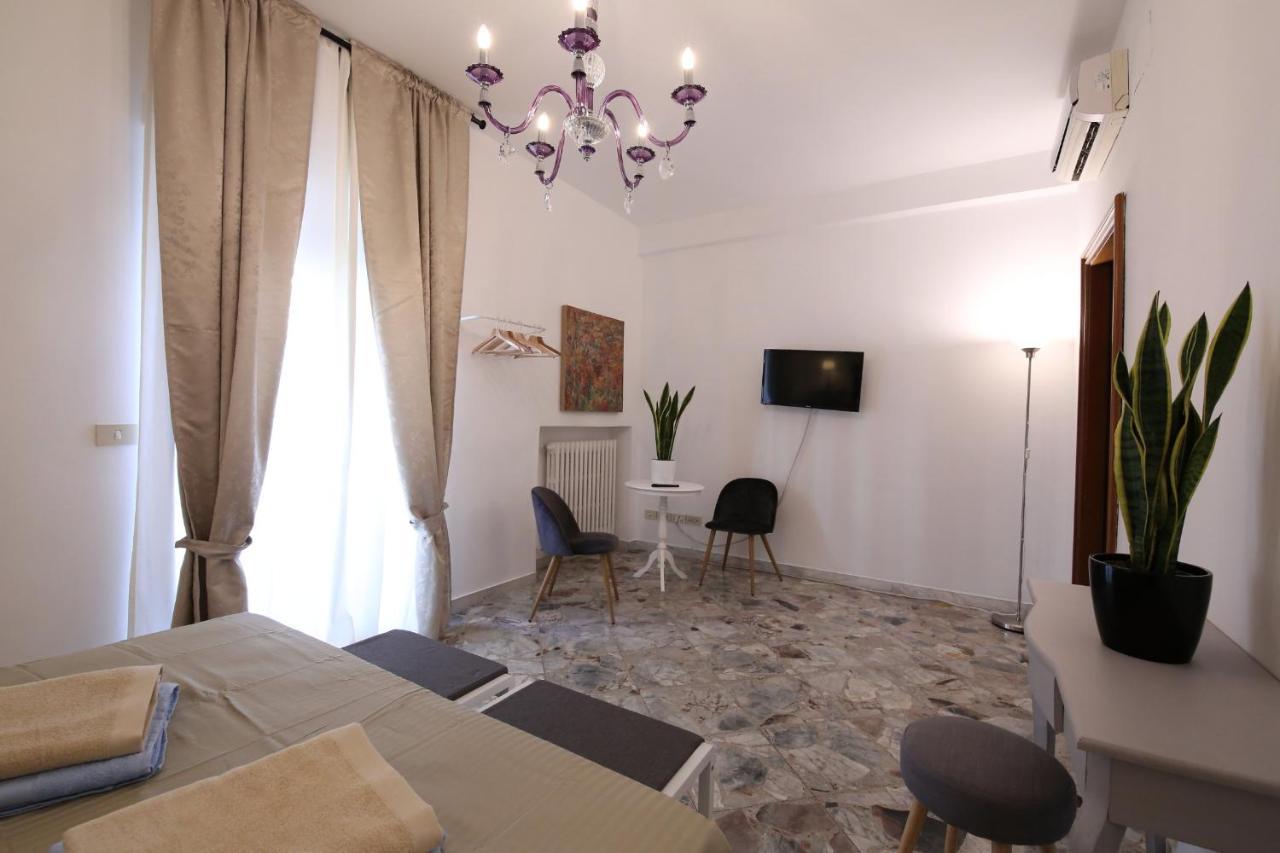 Cavour & Savoia Hotel Бари Екстериор снимка