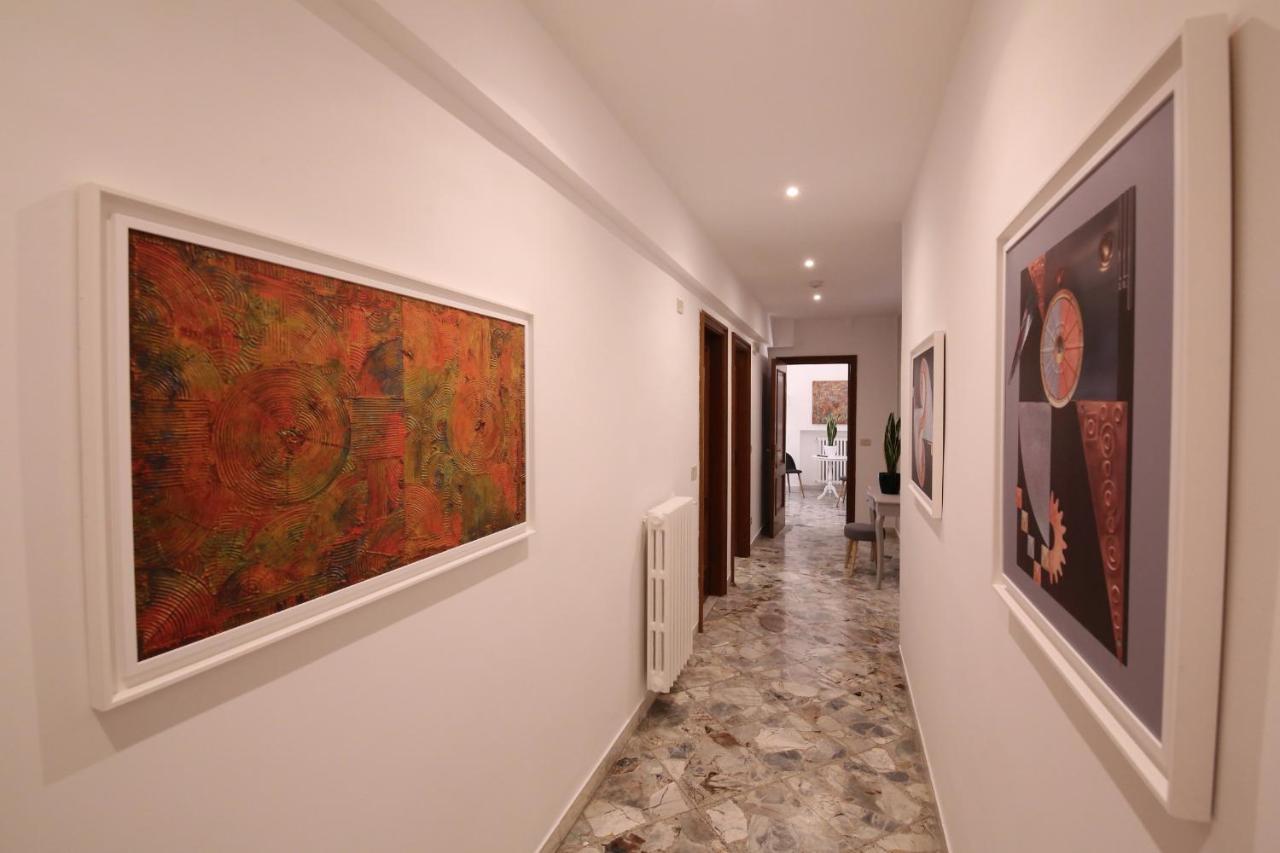 Cavour & Savoia Hotel Бари Екстериор снимка