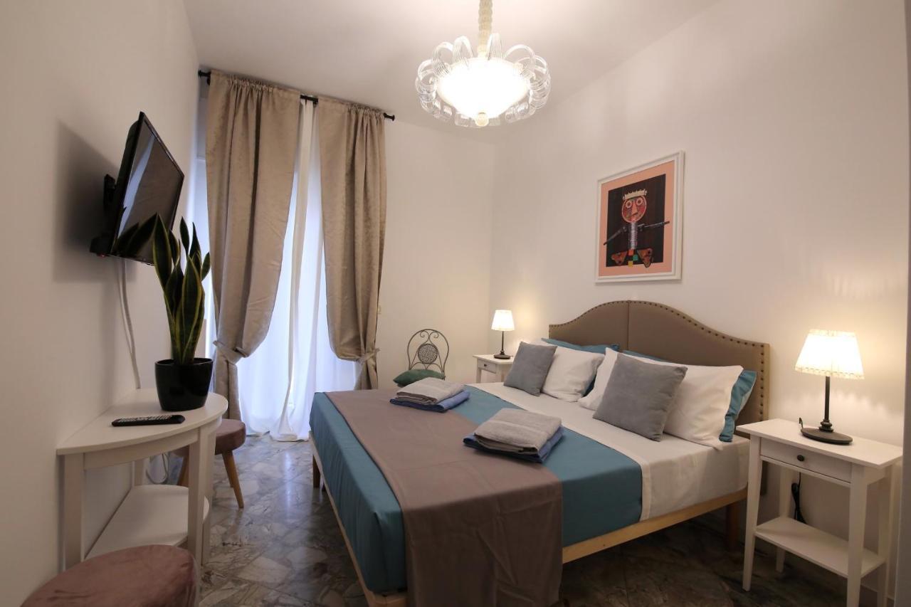 Cavour & Savoia Hotel Бари Екстериор снимка