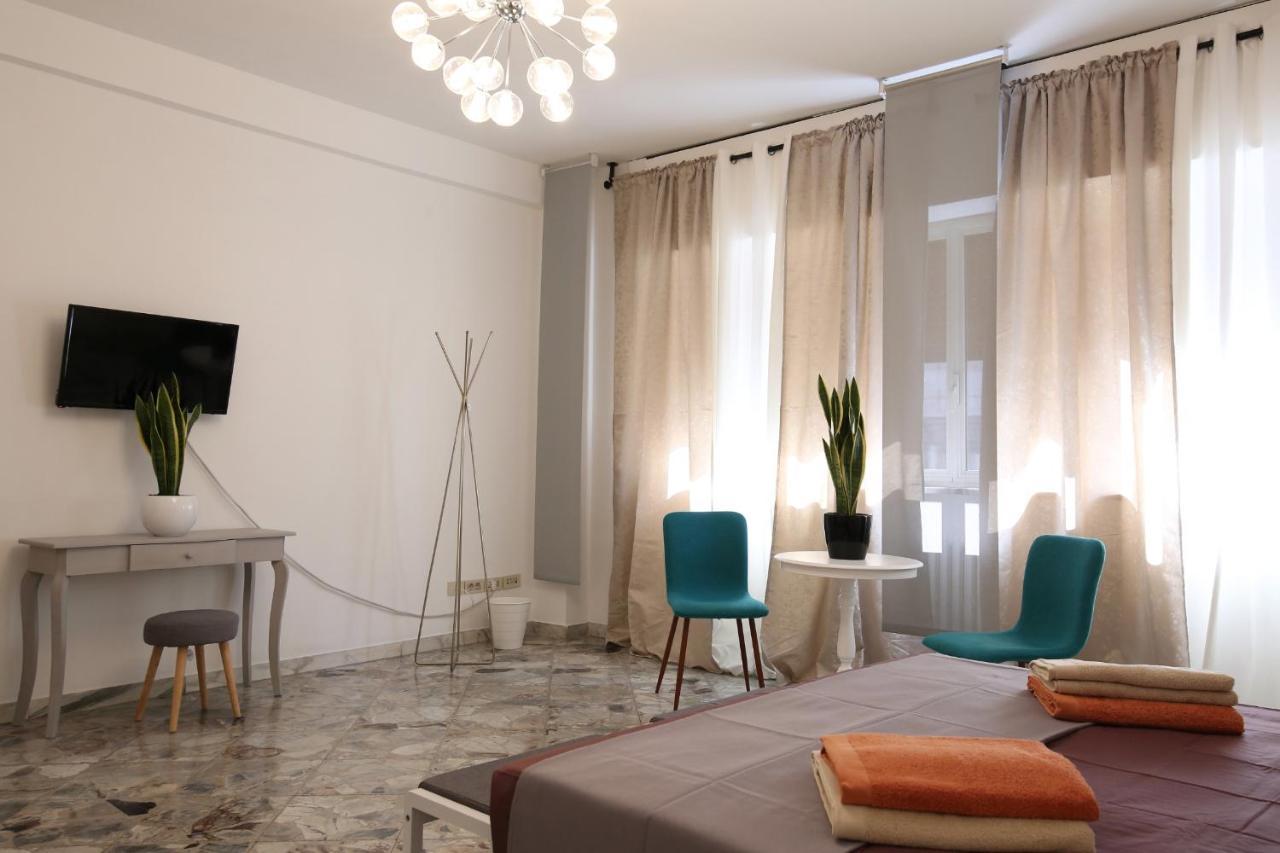 Cavour & Savoia Hotel Бари Екстериор снимка